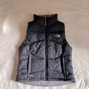 NORTHFACE Women’s 550 Puffer Vest